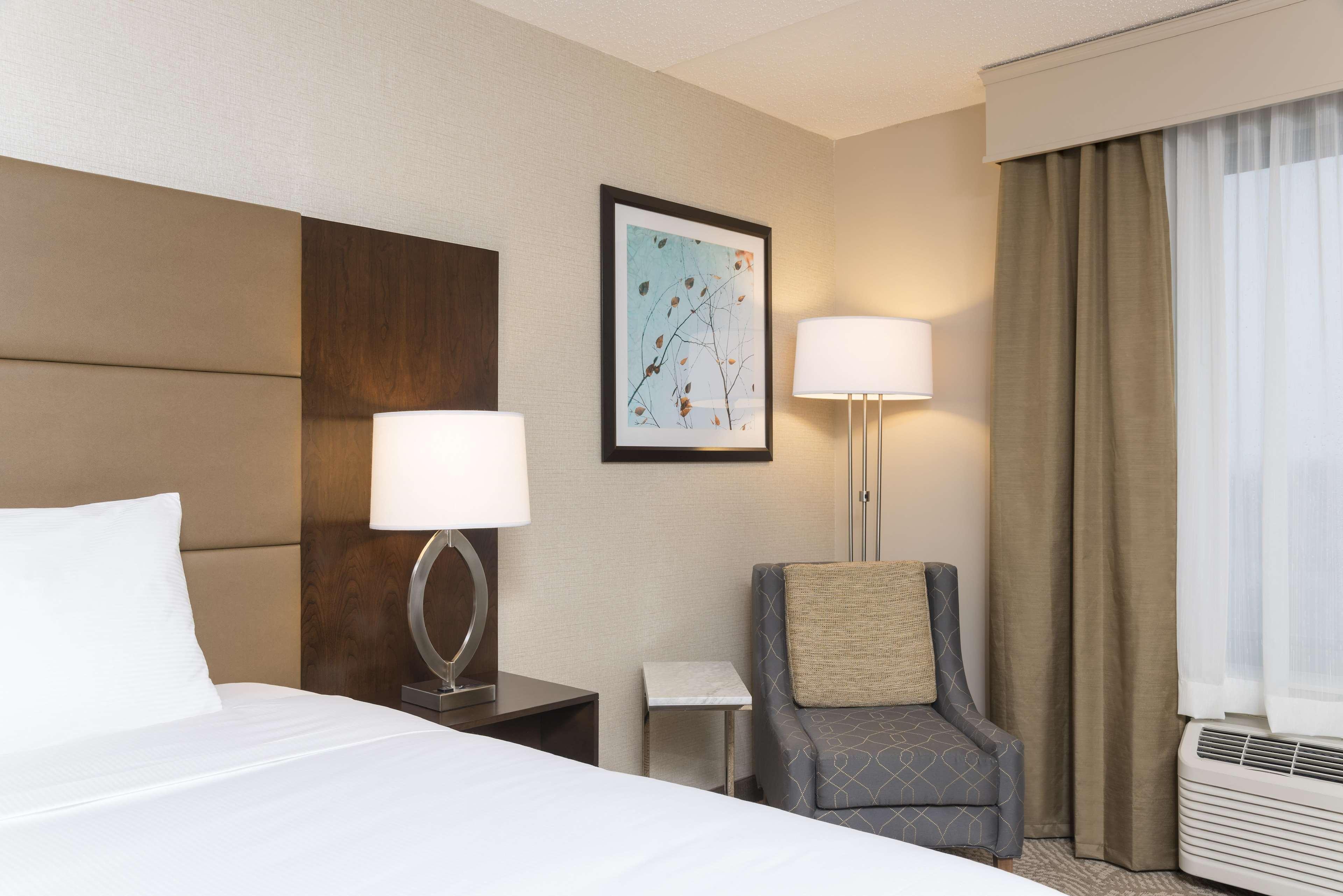 Готель Doubletree By Hilton Pleasant Prairie Kenosha, Wi Номер фото