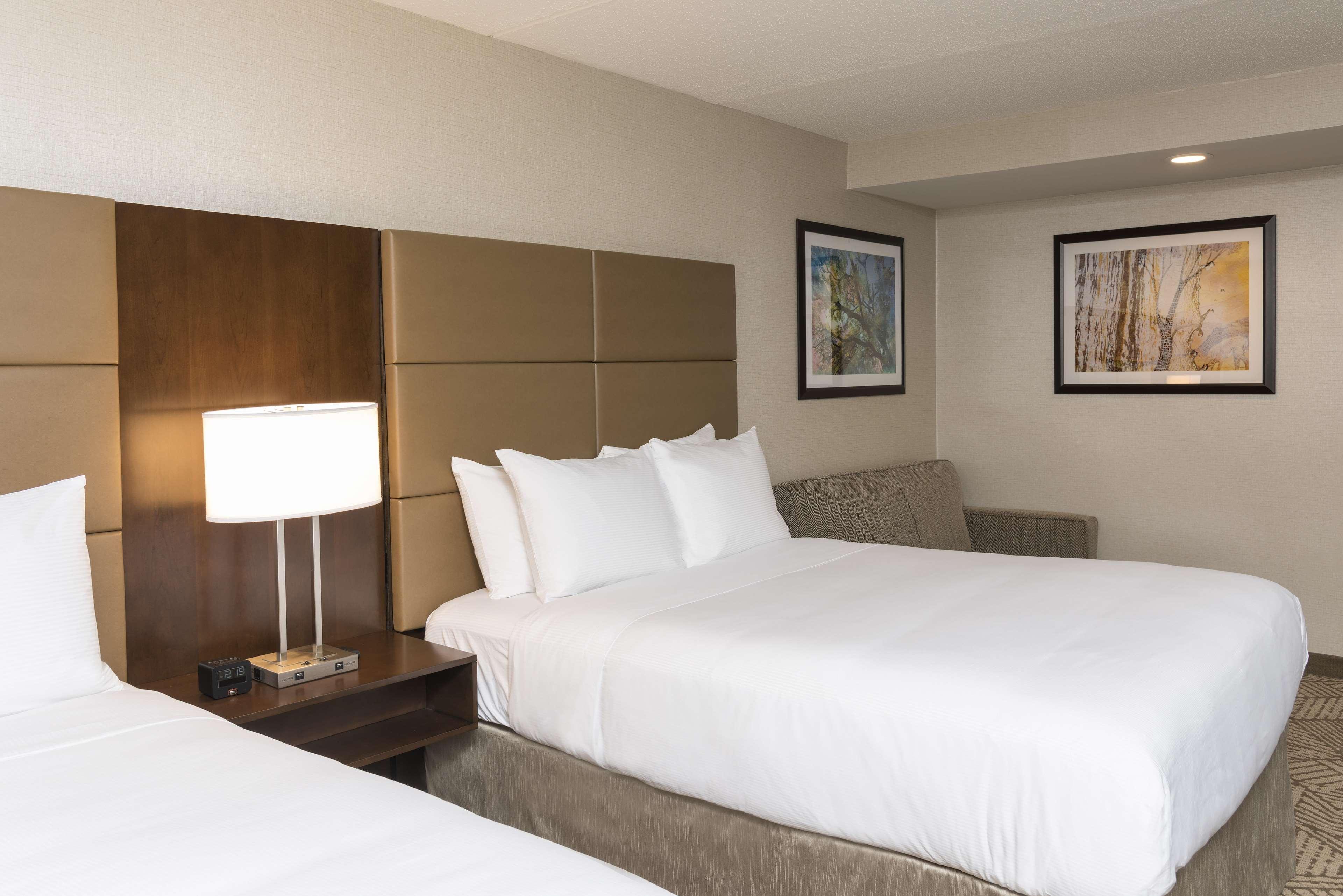 Готель Doubletree By Hilton Pleasant Prairie Kenosha, Wi Номер фото