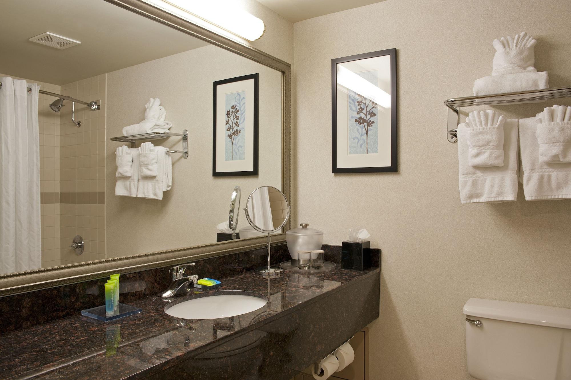 Готель Doubletree By Hilton Pleasant Prairie Kenosha, Wi Екстер'єр фото