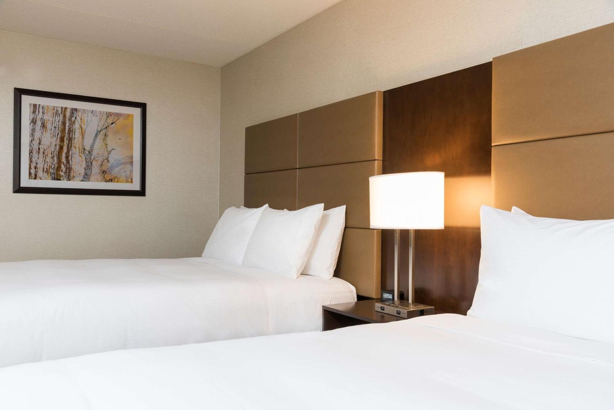 Готель Doubletree By Hilton Pleasant Prairie Kenosha, Wi Екстер'єр фото