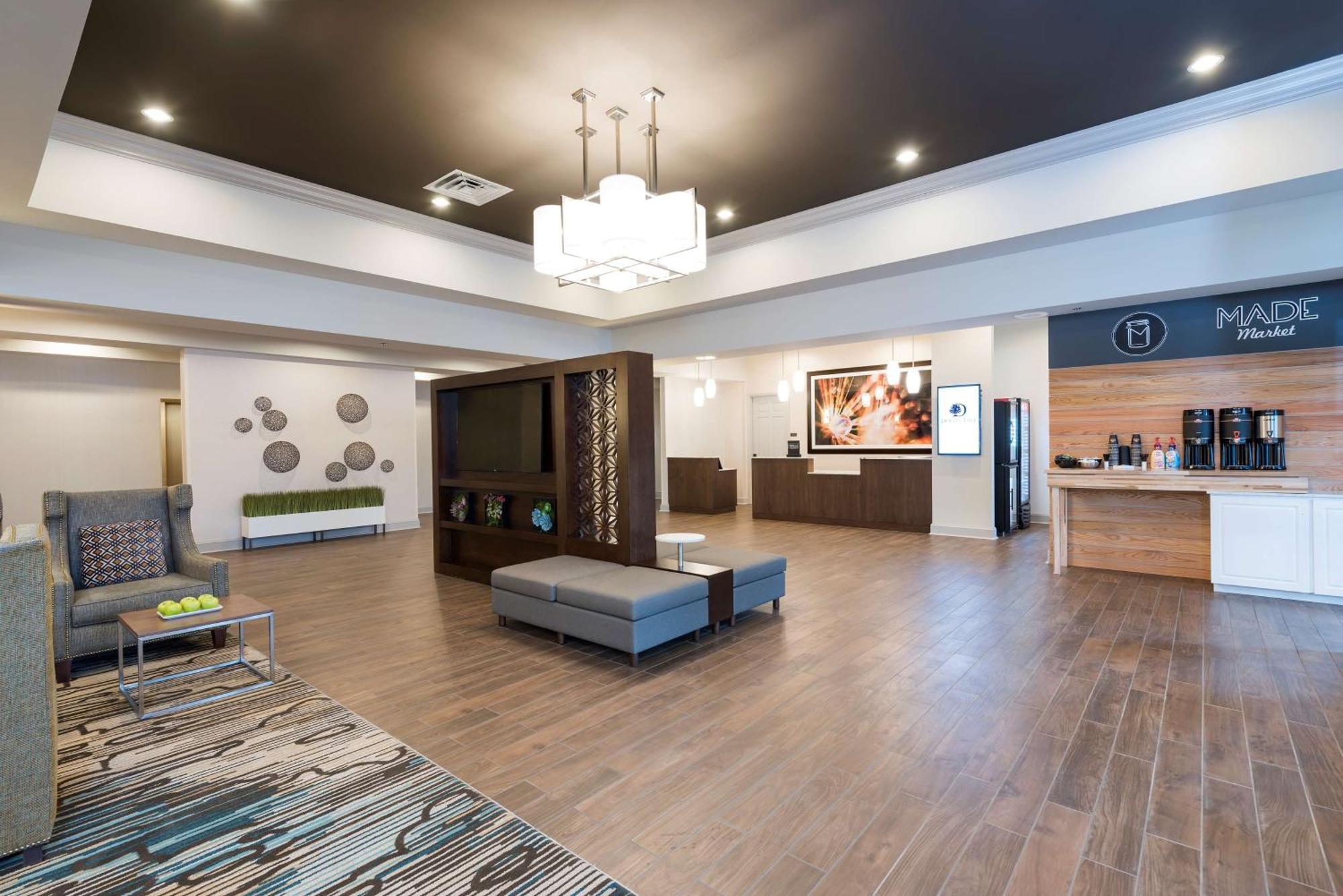 Готель Doubletree By Hilton Pleasant Prairie Kenosha, Wi Екстер'єр фото