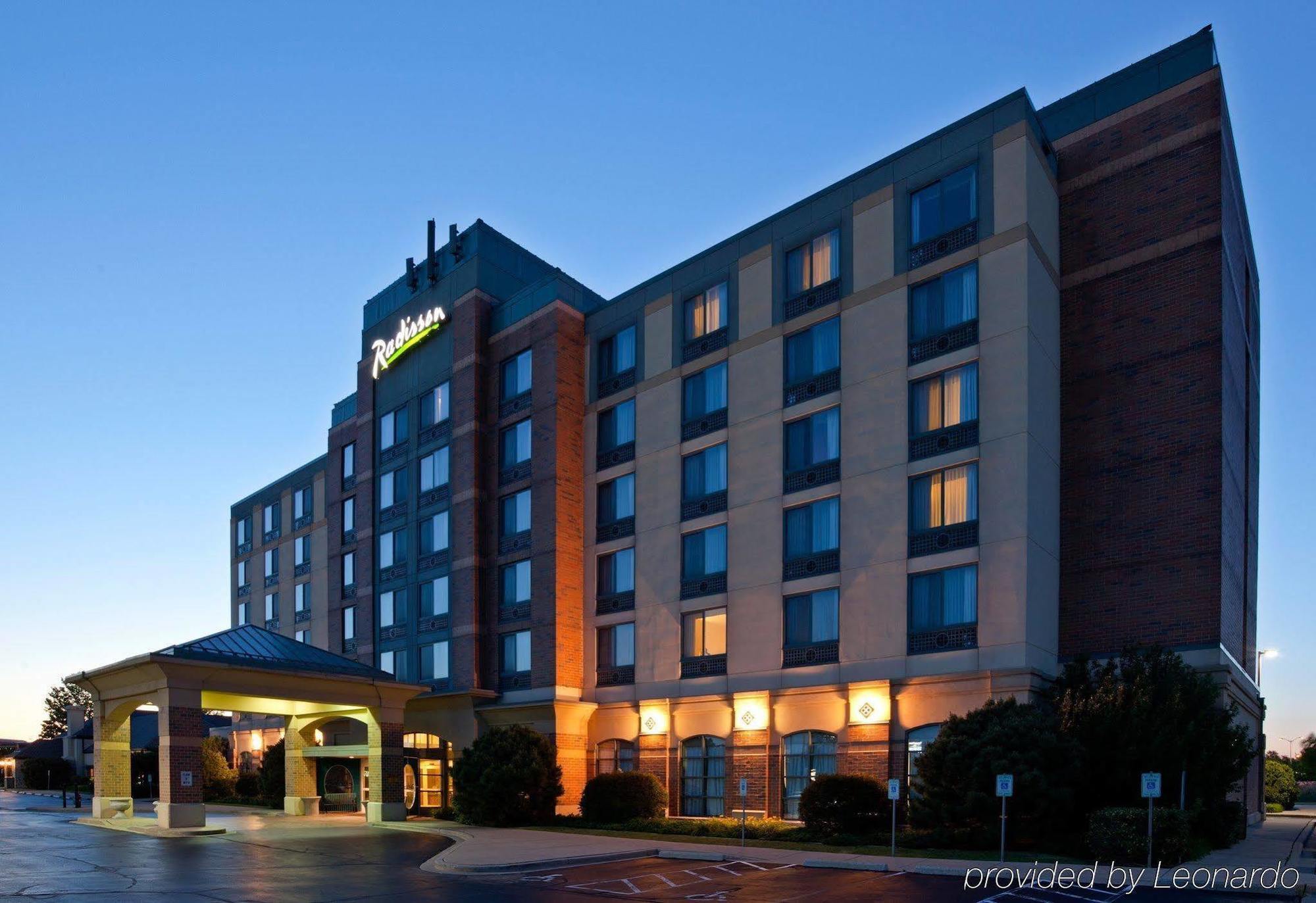 Готель Doubletree By Hilton Pleasant Prairie Kenosha, Wi Екстер'єр фото