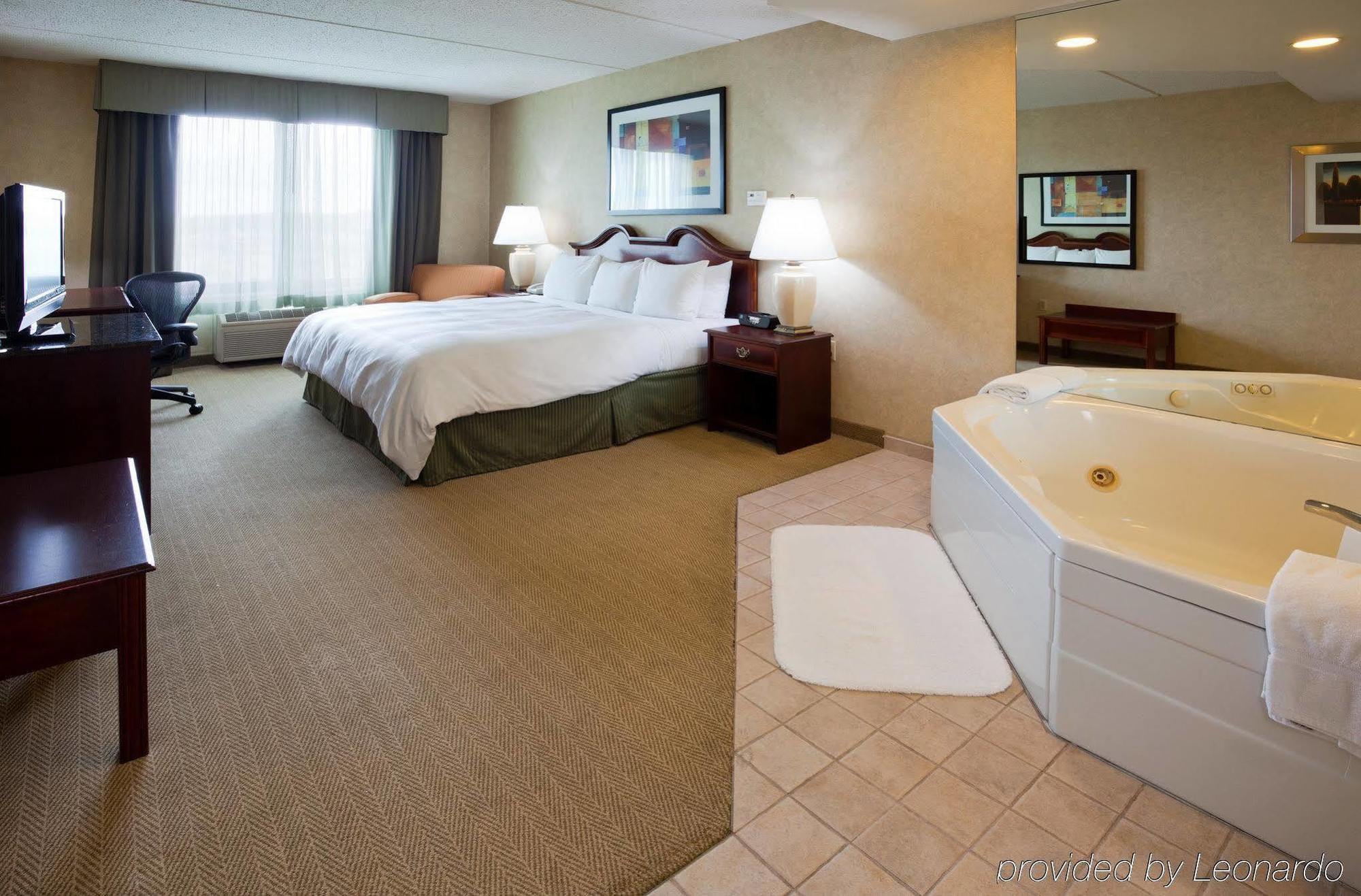 Готель Doubletree By Hilton Pleasant Prairie Kenosha, Wi Екстер'єр фото